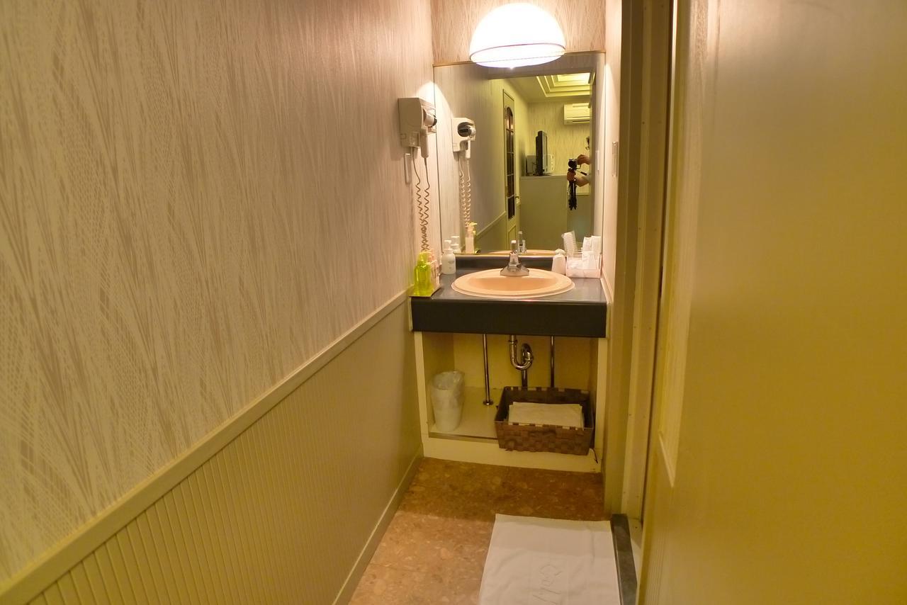 Hotel Golf III Atsugi (Adults Only) المظهر الخارجي الصورة