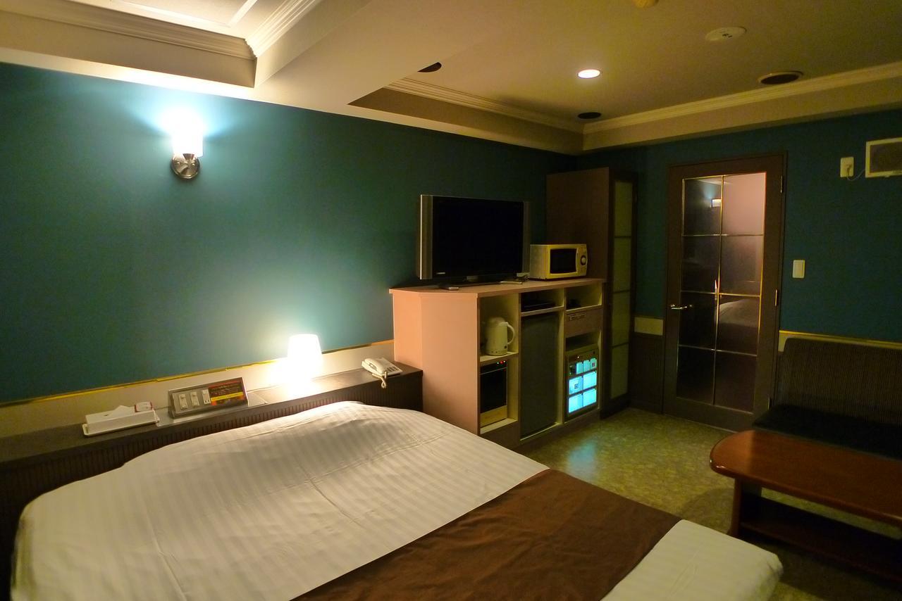Hotel Golf III Atsugi (Adults Only) المظهر الخارجي الصورة