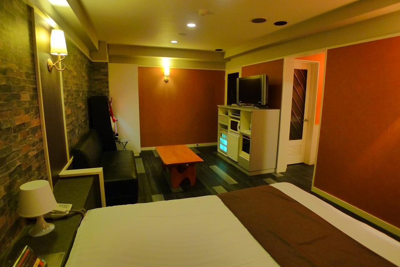 Hotel Golf III Atsugi (Adults Only) المظهر الخارجي الصورة